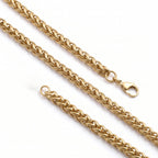 Kilidiyle birlikte çapraz uzanan 6 mm gold hasır örgü zincir
