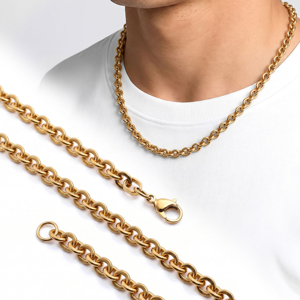 Siyah tişört üzerinde AZAROO Forge Rivet gold mariner 6 mm kolye, yanında zincirin detayı